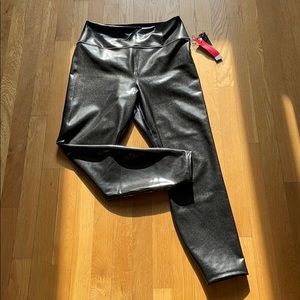 Carbon38 patent leather leggings